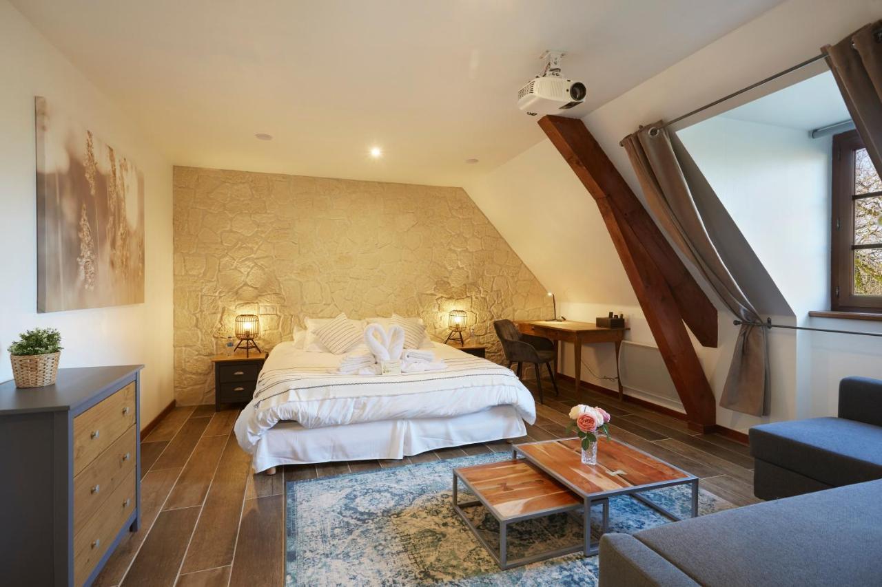 โดแมน เดอ แบร์แซแย็ง Hotel Bersaillin ภายนอก รูปภาพ
