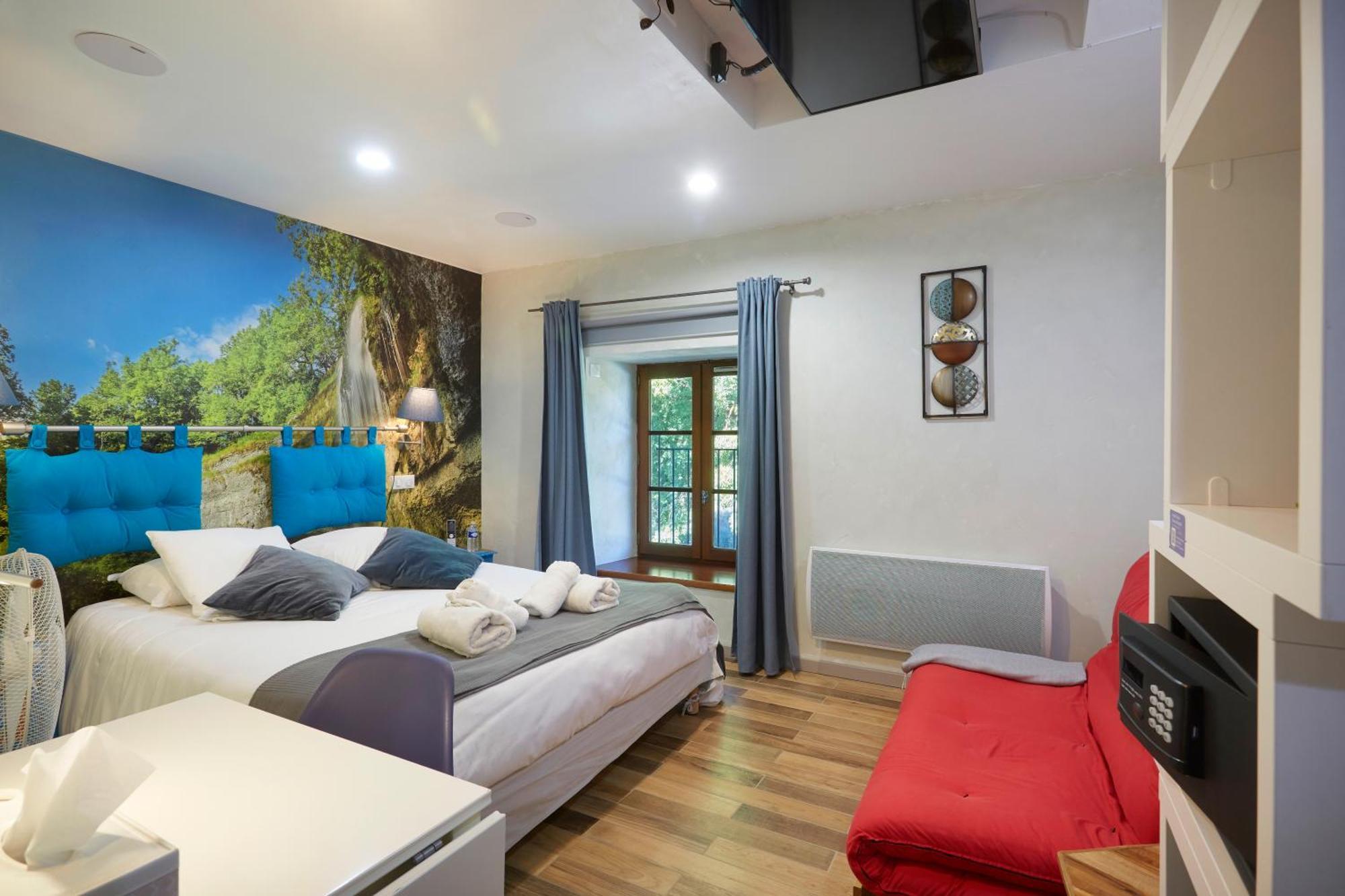 โดแมน เดอ แบร์แซแย็ง Hotel Bersaillin ภายนอก รูปภาพ